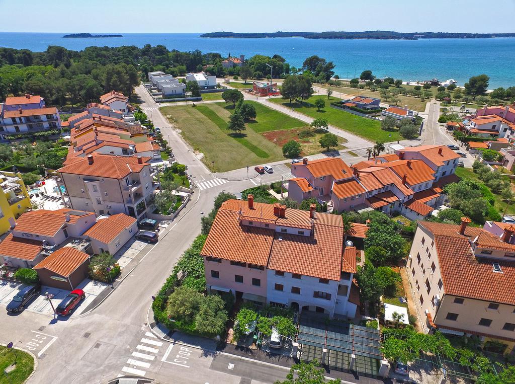 Apartments Mira 1293 Fazana Bagian luar foto